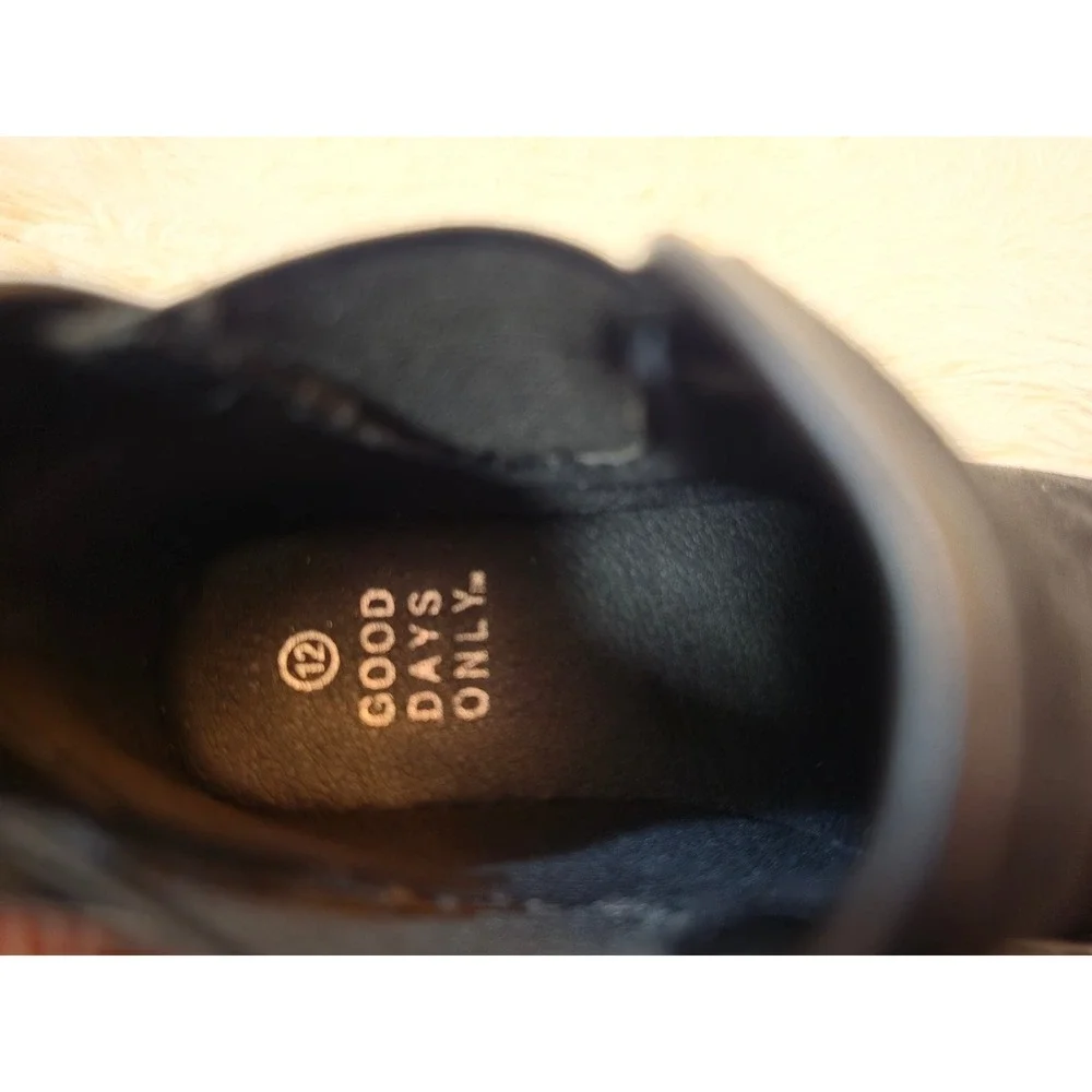 NWT Good Days Only Kids Chelsea Sneaker Boots - Black Suede & Glitter - Size 12